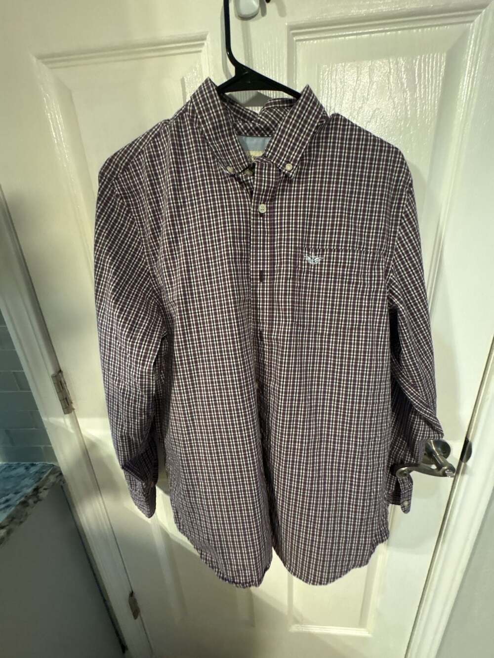Dockers Classic Fit Plaid Long Sleeve Button Down Shirt Medium
